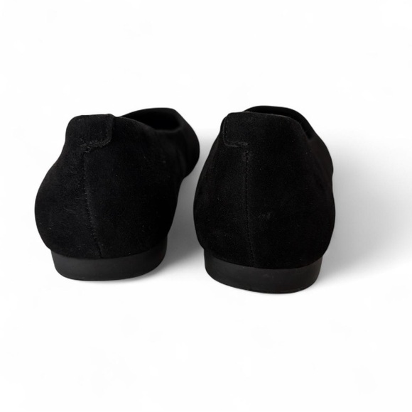 Classic Black Women's Flats. - Picture 4 of 6